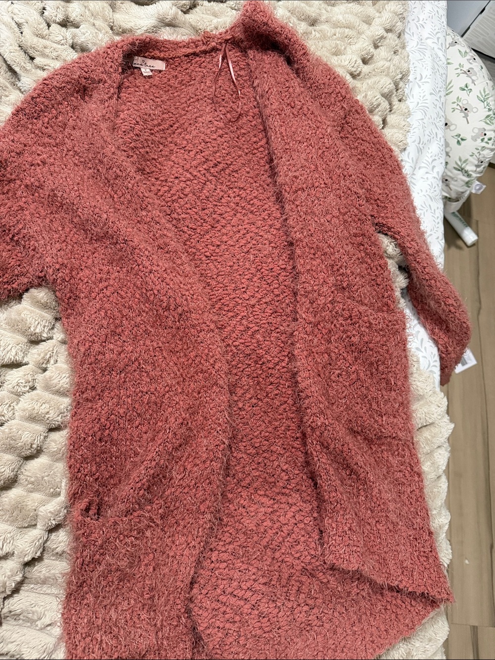 Love Tree Open-Front Fuzzy Cardigan in Rose
